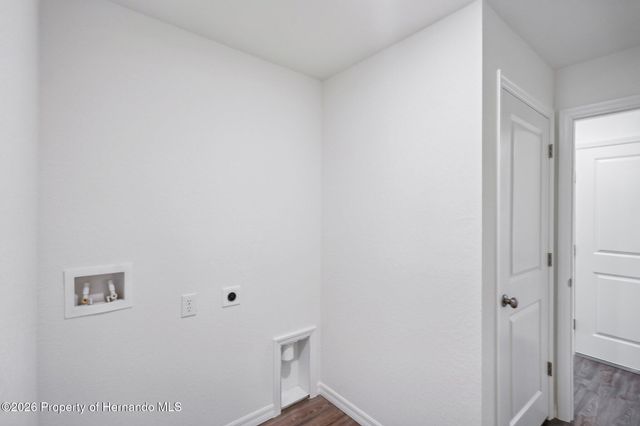 15354 Honeycreeper Road, Weeki Wachee, FL 34614