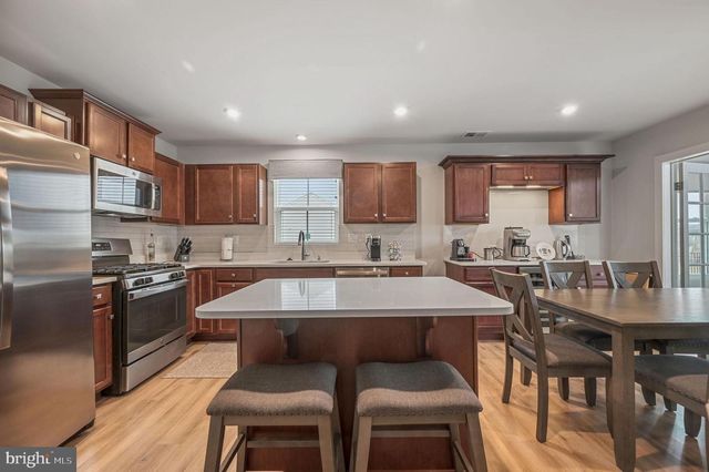 76 BALTHASAR DR, Dover, DE 19901