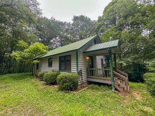 405 Shady Lane, Mineral Bluff, GA 30559