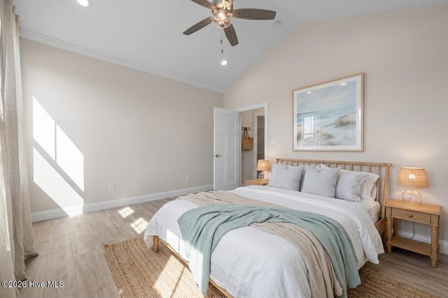 102 Golden Finch Drive, Beaufort, NC 28516