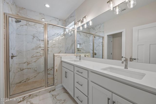 102 Golden Finch Drive, Beaufort, NC 28516