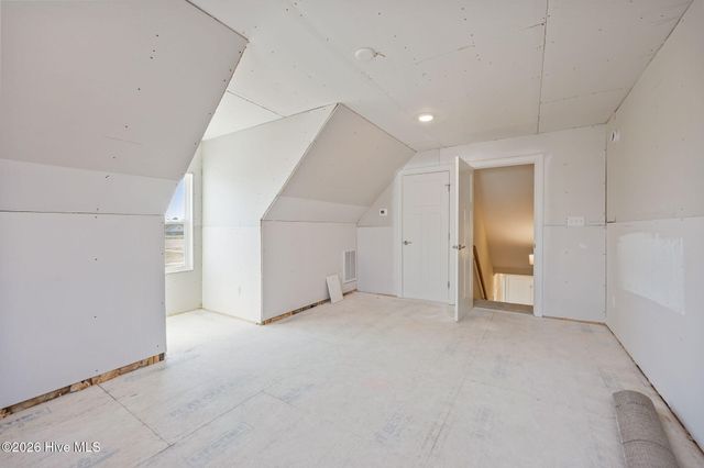 102 Golden Finch Drive, Beaufort, NC 28516