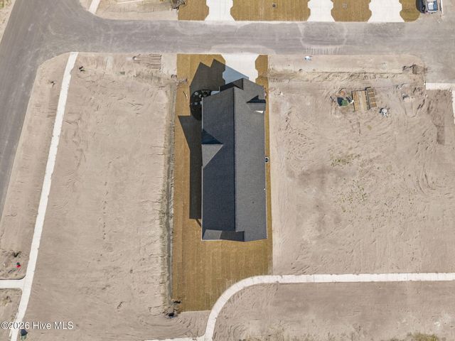 102 Golden Finch Drive, Beaufort, NC 28516