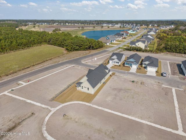 102 Golden Finch Drive, Beaufort, NC 28516