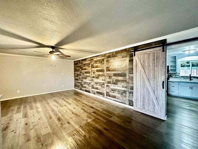 1253 E Louise Ave, Manteca, CA 95336