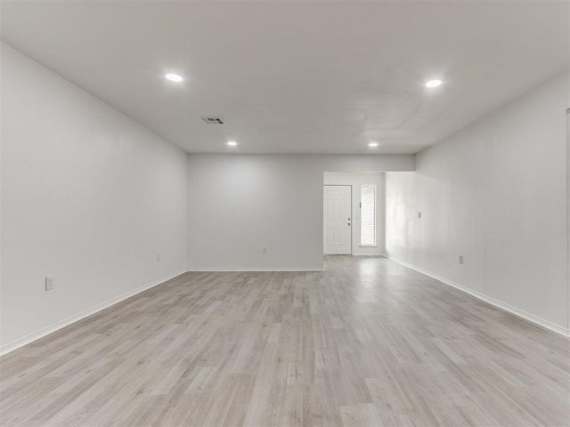 11524 N Florida Avenue, Oklahoma City, OK 73120