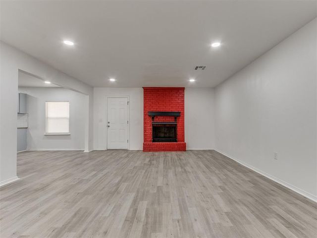 11524 N Florida Avenue, Oklahoma City, OK 73120