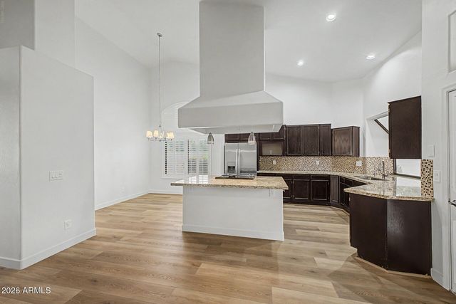 12220 N 56TH Drive, Glendale, AZ 85304