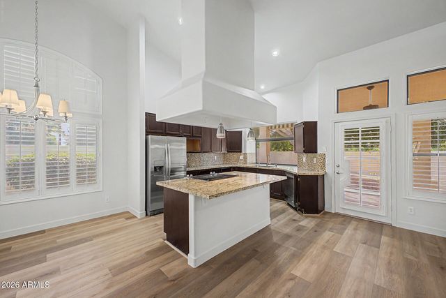 12220 N 56TH Drive, Glendale, AZ 85304