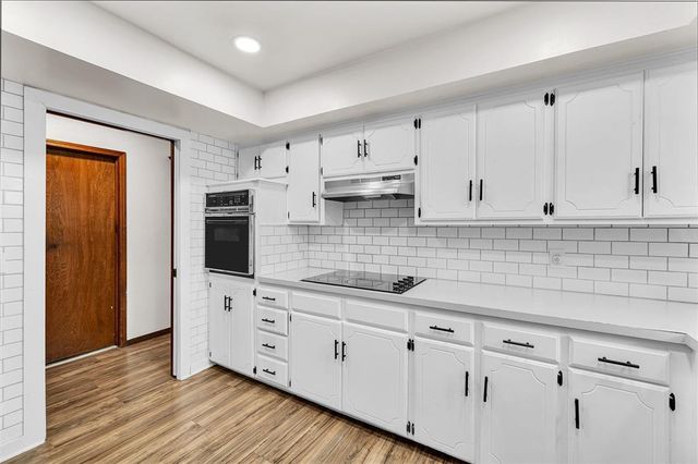 3114 N Wheeler Circles, Bethany, OK 73008