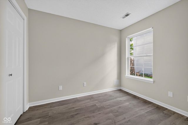 13083 N Sterling Commons, Fishers, IN 46038