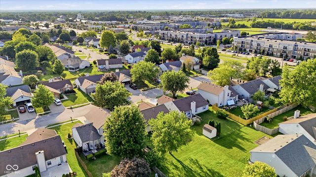 13083 N Sterling Commons, Fishers, IN 46038