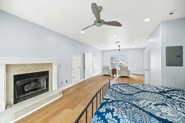 18650 Fort Morgan Highway, Gulf Shores, AL 36542