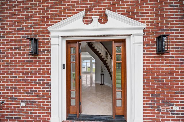 18650 Fort Morgan Highway, Gulf Shores, AL 36542