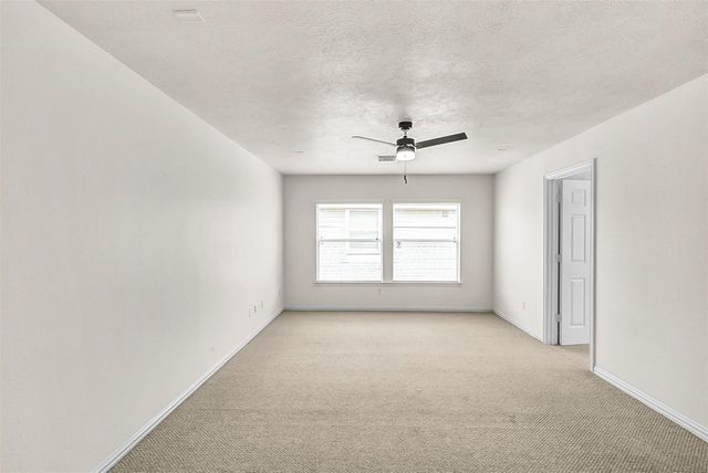 10 Chippewa Trail, Spring, TX 77389