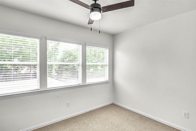10 Chippewa Trail, Spring, TX 77389