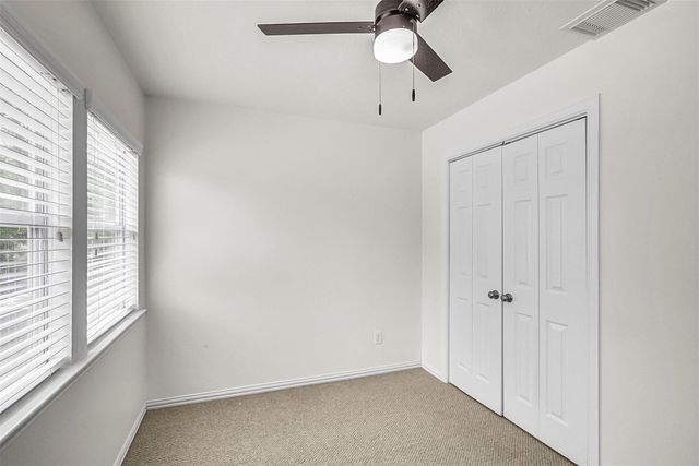 10 Chippewa Trail, Spring, TX 77389