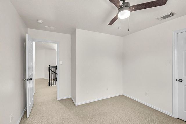 10 Chippewa Trail, Spring, TX 77389