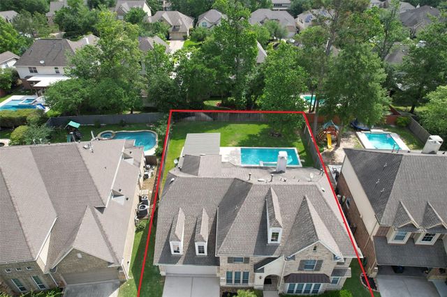 10 Chippewa Trail, Spring, TX 77389