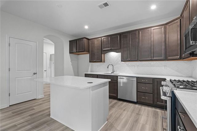 165 Laurel Farms Lane, Dallas, GA 30157