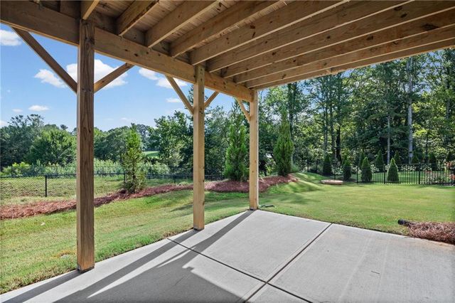 165 Laurel Farms Lane, Dallas, GA 30157