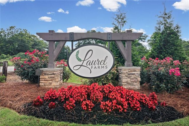165 Laurel Farms Lane, Dallas, GA 30157
