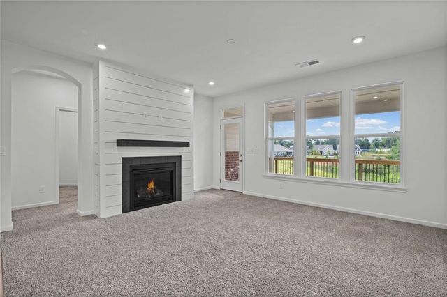 165 Laurel Farms Lane, Dallas, GA 30157