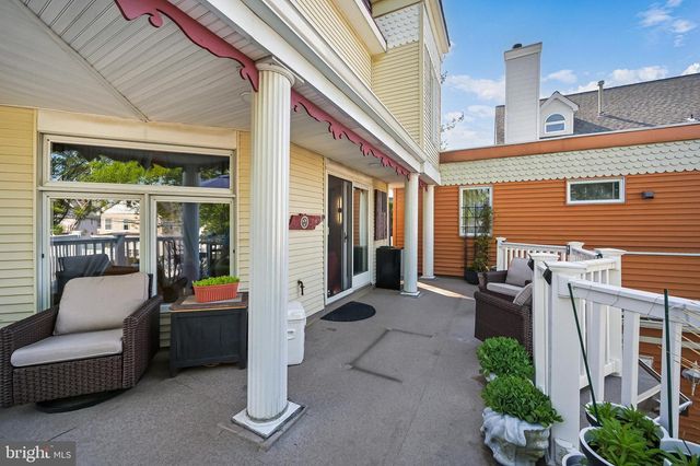 100 1ST ST #6, Keyport, NJ 07735