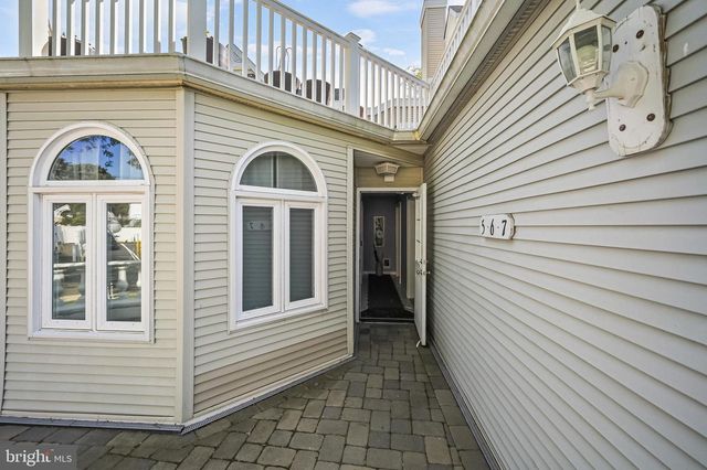 100 1ST ST #6, Keyport, NJ 07735