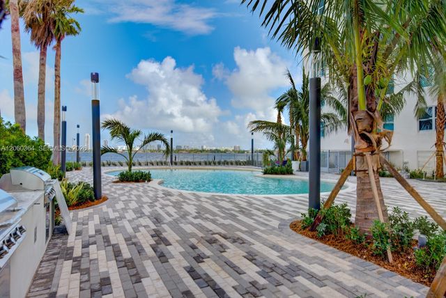 7501 E Treasure Drive 4K, North Bay Village, FL 33141