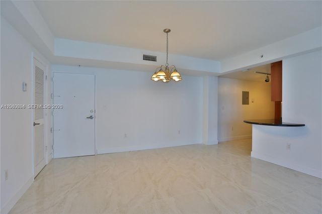 7501 E Treasure Drive 4K, North Bay Village, FL 33141