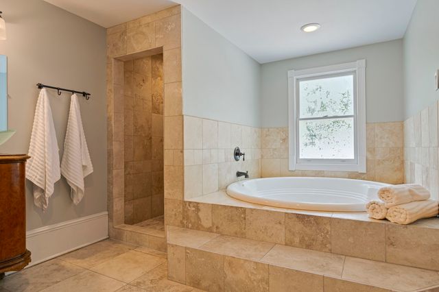 1211 Boscobel St, Nashville, TN 37206