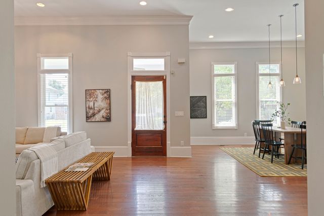 1211 Boscobel St, Nashville, TN 37206