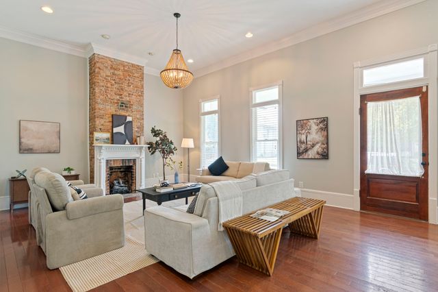 1211 Boscobel St, Nashville, TN 37206