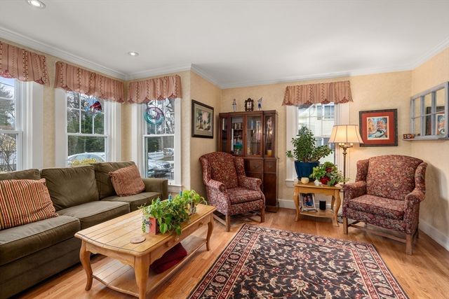 13 Shawmut Ave Ext., Wayland, MA 01778