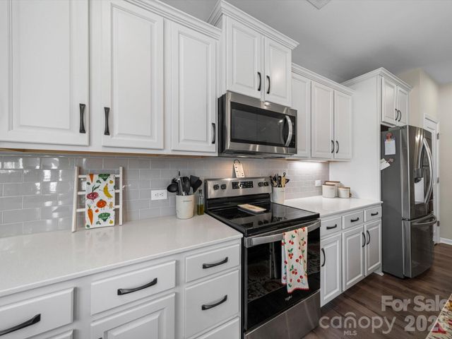 777 Alexander Commons Drive, Monroe, NC 28112