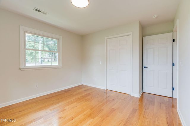 4740 Edens View Road, Kingsport, TN 37664