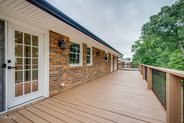4740 Edens View Road, Kingsport, TN 37664