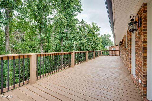 4740 Edens View Road, Kingsport, TN 37664