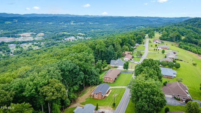 4740 Edens View Road, Kingsport, TN 37664