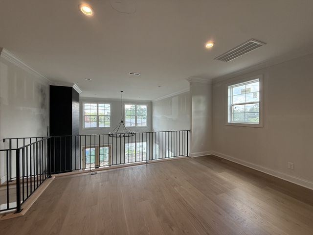112 Fairway Dr, Clarksville, TN 37043
