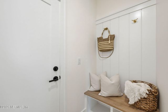 802 4TH Street S, Jacksonville Beach, FL 32250