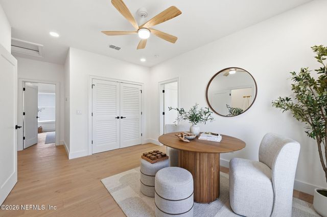 802 4TH Street S, Jacksonville Beach, FL 32250