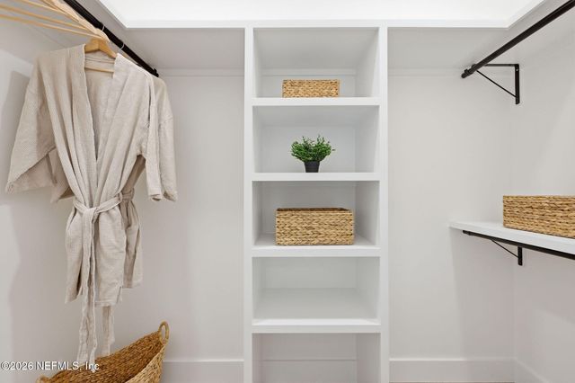 802 4TH Street S, Jacksonville Beach, FL 32250