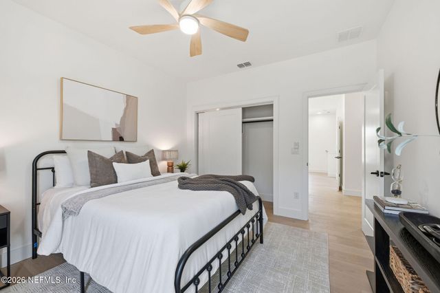 802 4TH Street S, Jacksonville Beach, FL 32250