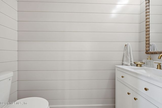 802 4TH Street S, Jacksonville Beach, FL 32250