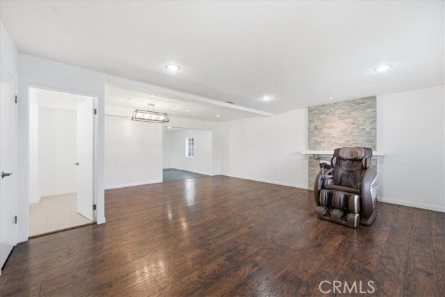 461 W Roberta, Fullerton, CA 92832