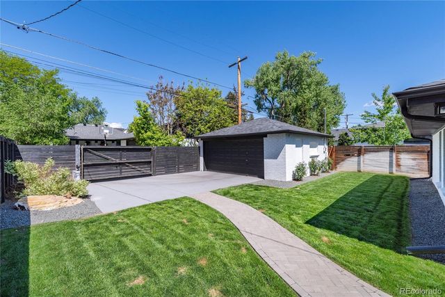 1065 S Monroe Street, Denver, CO 80209