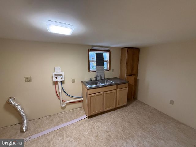 230 CHURCH ST, Huntingdon, PA 16652