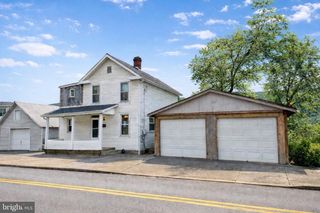 230 CHURCH ST, Huntingdon, PA 16652